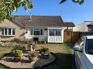 Photo 6- click for photo gallery